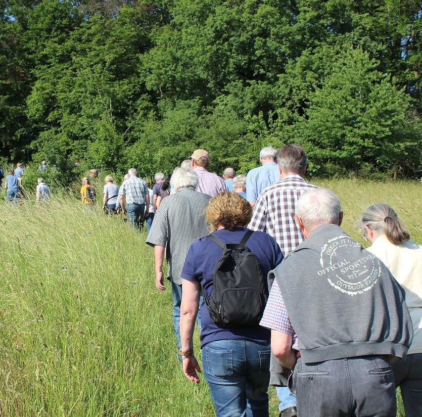 group-ga517223e3_1280